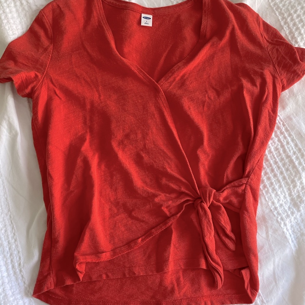 Cute red tie top